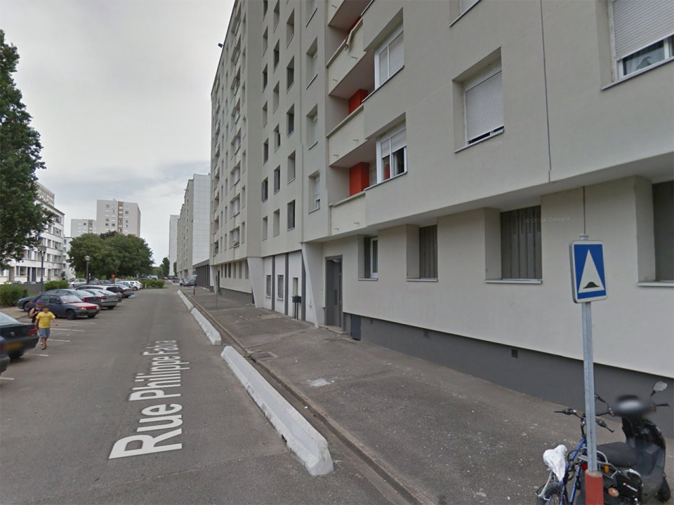 Une dispute familiale à l’origine du coup de couteau mortel dans le 8e ?