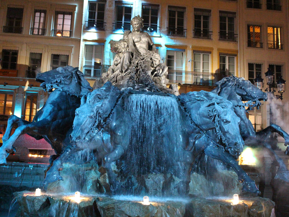 Fête des Lumières : quand Sécheresse et Zurawik se disputent pour le maintien d'illuminations