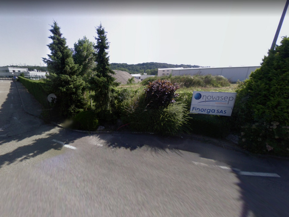 Bouteilles de gaz devant un site SEVESO : le propriétaire du véhicule interpellé