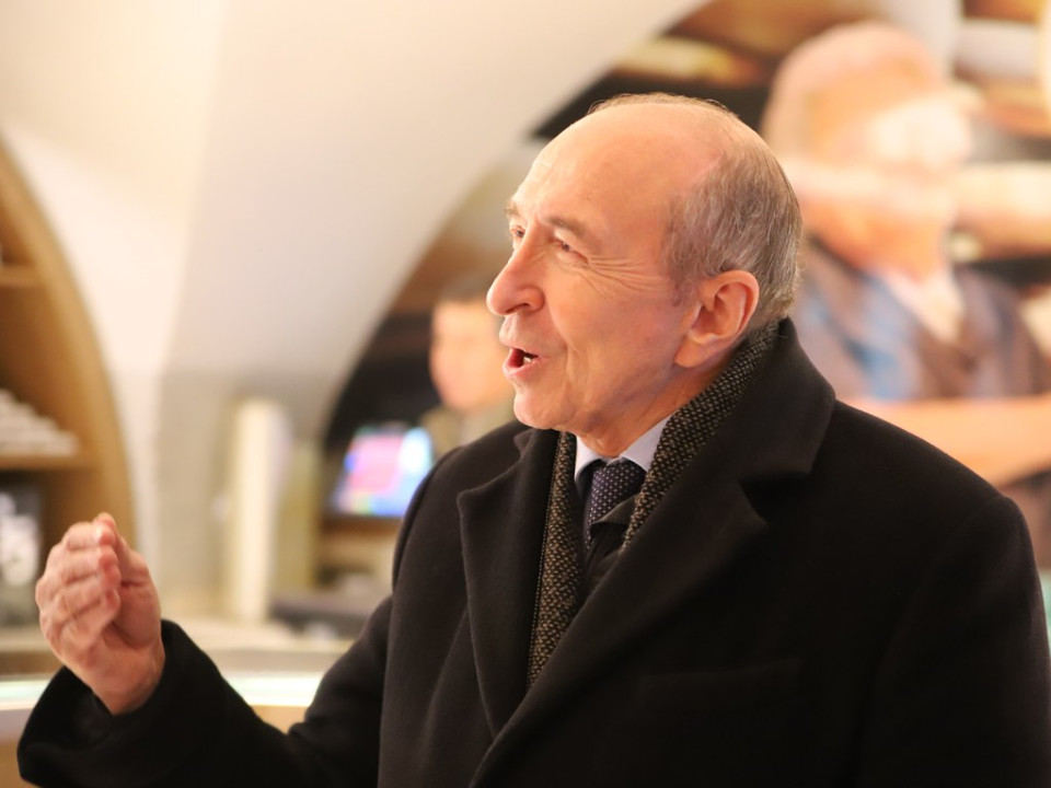 Gérard Collomb s'engage pour le climat aux côtés de 200 maires européens