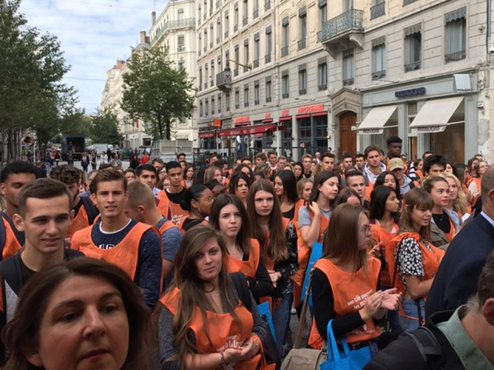 Lyon : plutôt que le bizutage, ils collectent des fonds pour les mal-logés