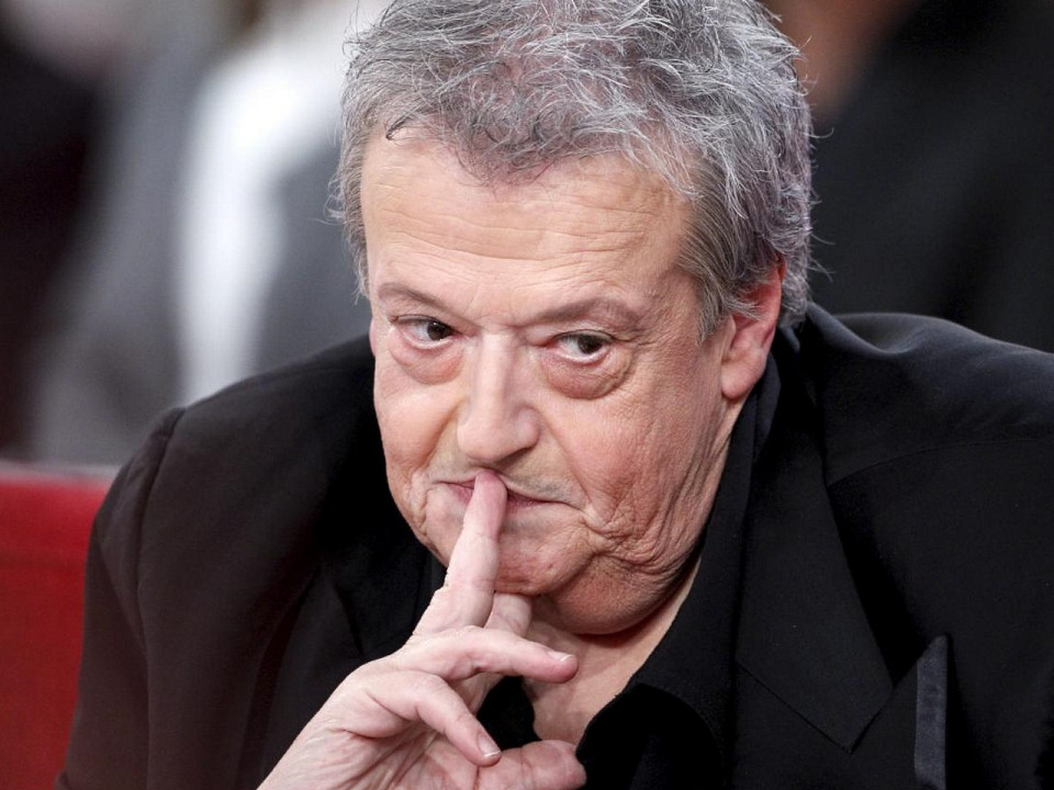 Polémique : Guy Carlier souhaite un cancer à Laurent Wauquiez