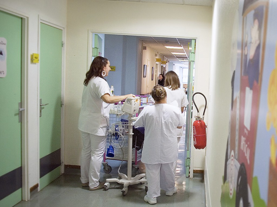Coronavirus : le personnel soignant applaudi à Lyon !