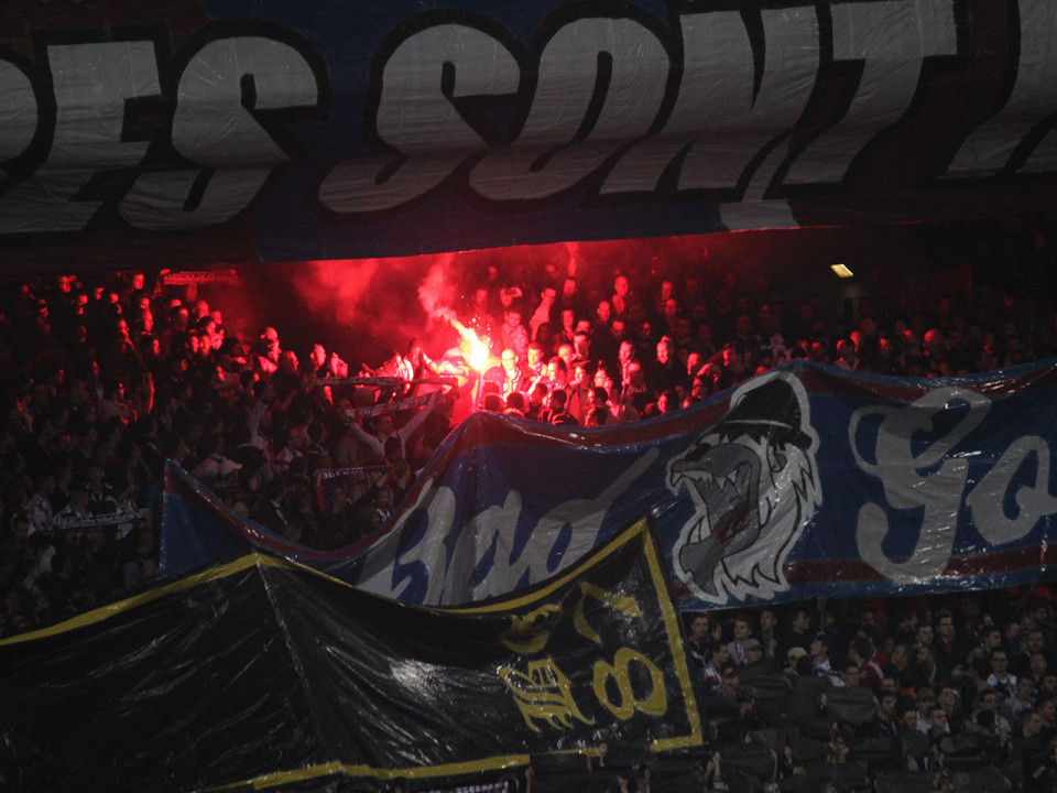 OL-ASSE : un stadier grièvement blessé par un engin explosif