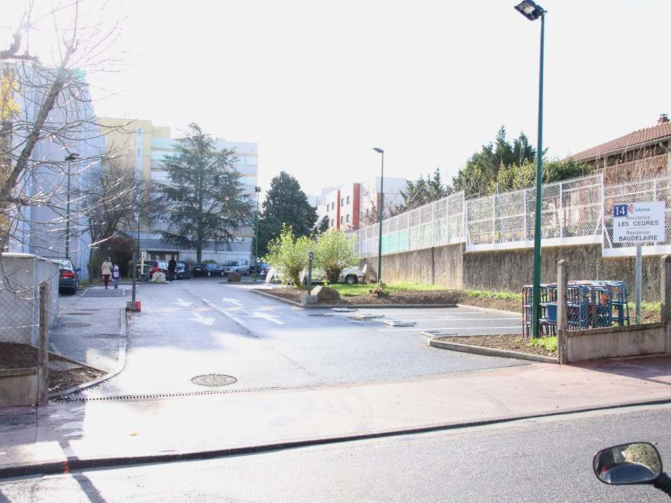 Quintuple homicide familial &agrave; Lyon : le suspect a-t-il &eacute;galement tu&eacute; son fr&egrave;re ?