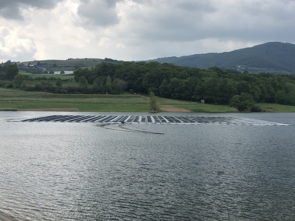 Rhône : de l’électricité produite sur un lac - VIDEO
