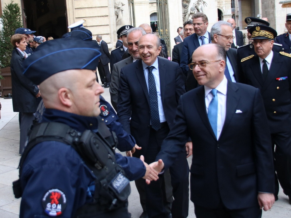 Bernard Cazeneuve a promis des renforts de police et gendarmerie pour septembre à Lyon