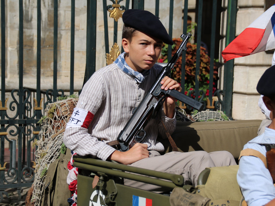 Libération de Lyon : "Aujourd’hui comme hier, il faut relever le défi" selon Gérard Collomb