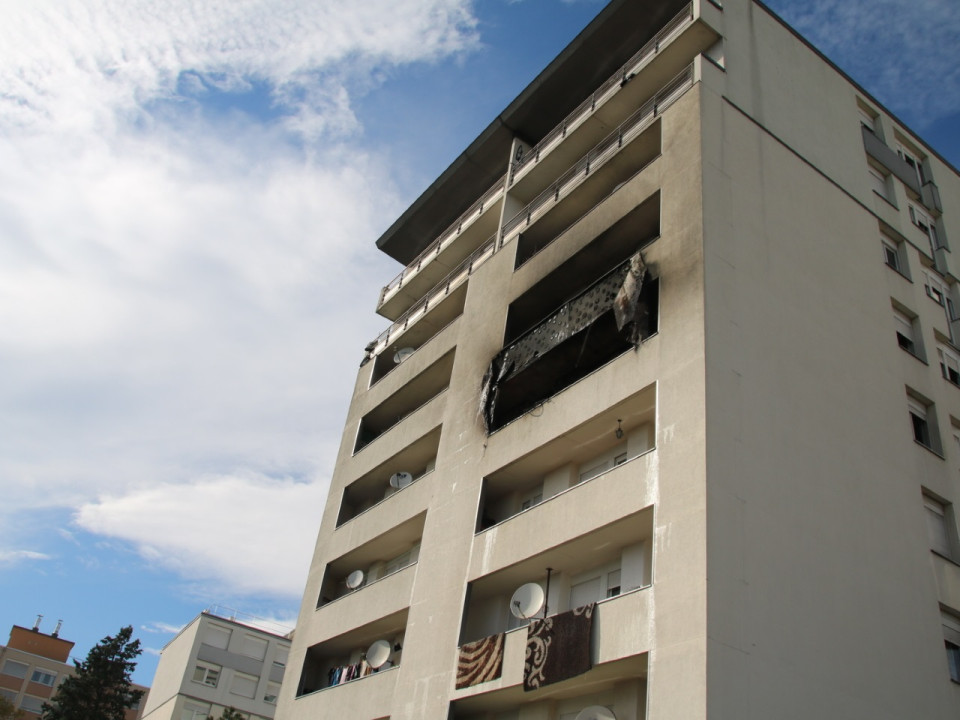 Villeurbanne : un violent feu d'appartement ce samedi après-midi