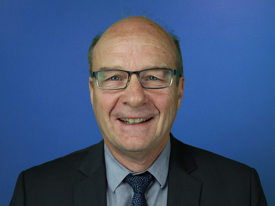 Jean-Michel Longueval, maire (PS) de Bron : "il faut que les collectivités incitent au choix de l'énergie renouvelable"