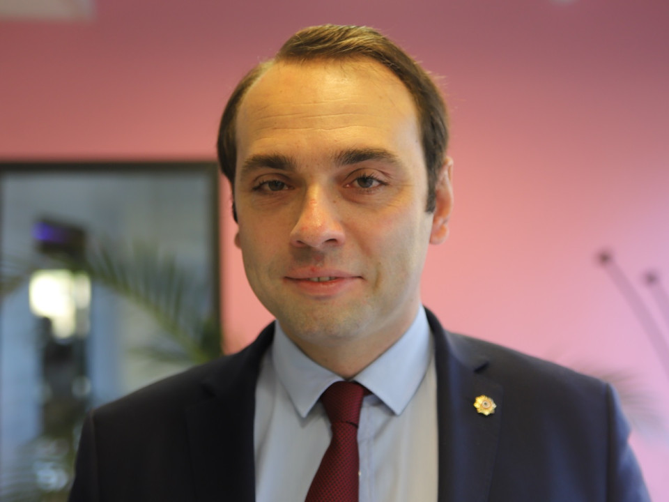 Jérémie Bréaud : "Depuis septembre, plus aucun mariage ne déborde à Bron"