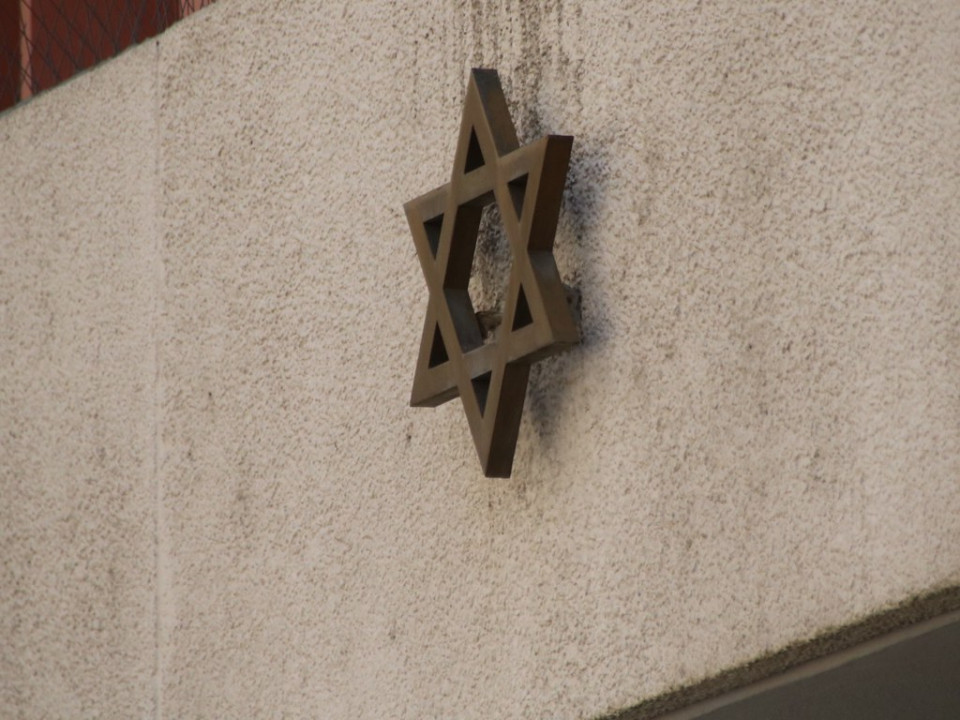 La journée de commémoration de la Shoah célébrée en visio-conférence à Lyon