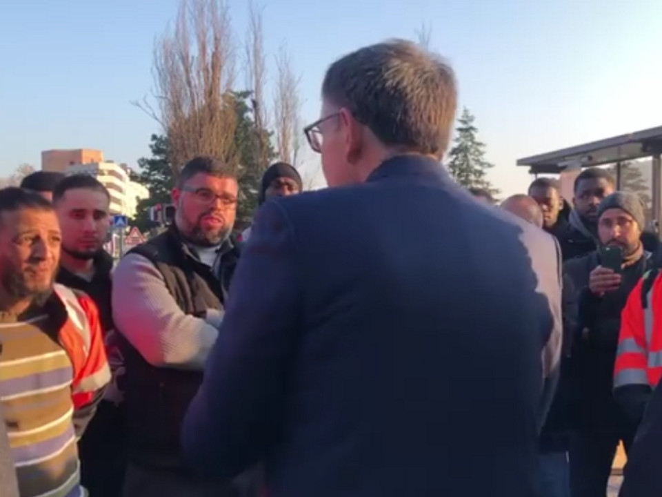 David Kimelfeld face aux éboueurs ce vendredi matin