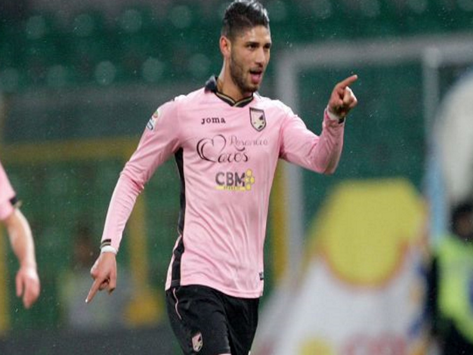 OL : Lazaar pour suppléer au départ de Bedimo ?