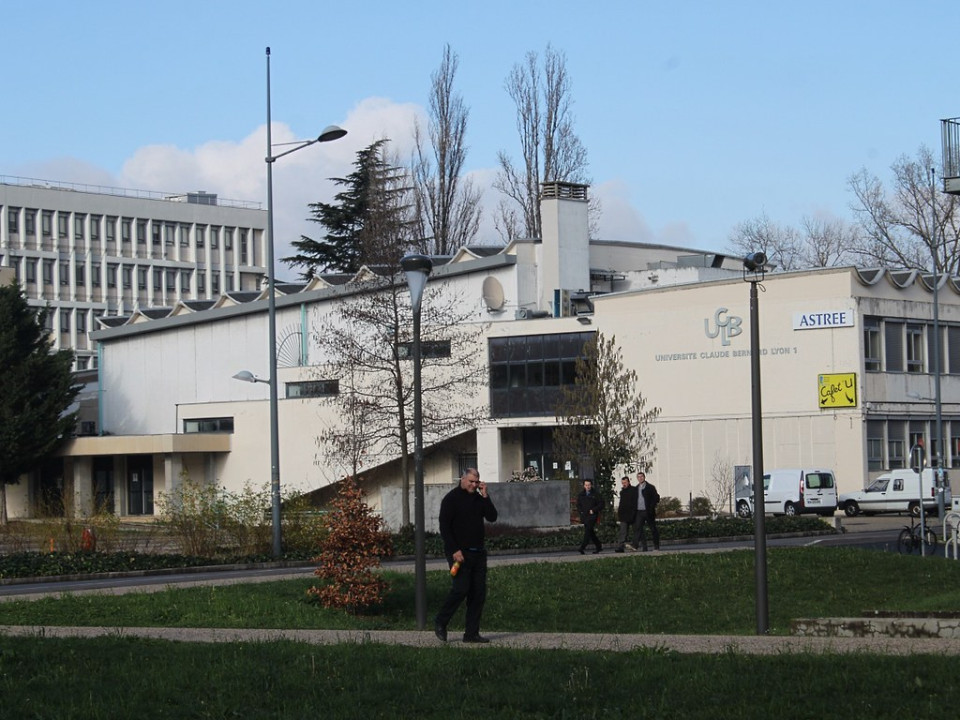 Avec l'opération Tous connectés, l'université Lyon 1 lutte contre la fracture numérique