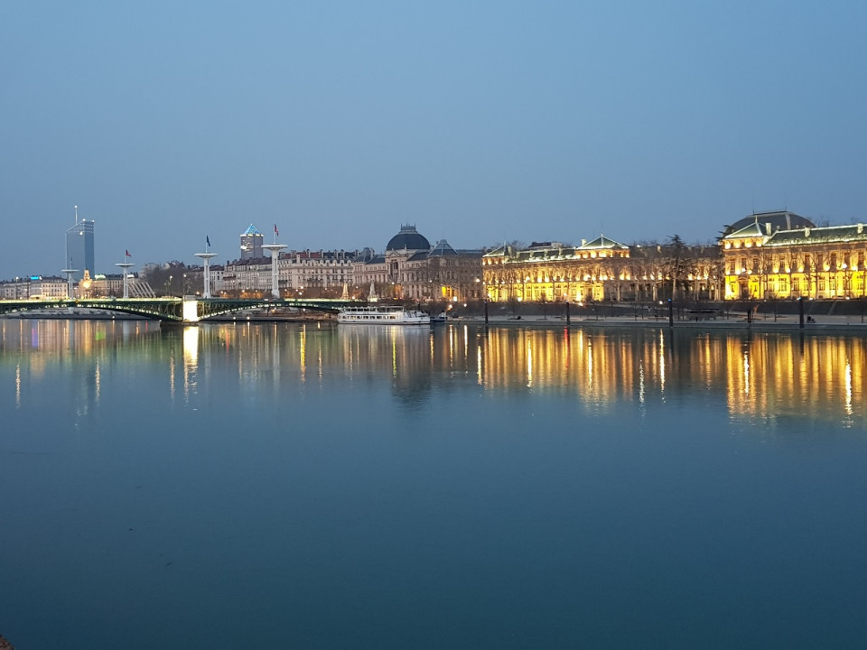 Des photos de nuit de Lyon recherchées !