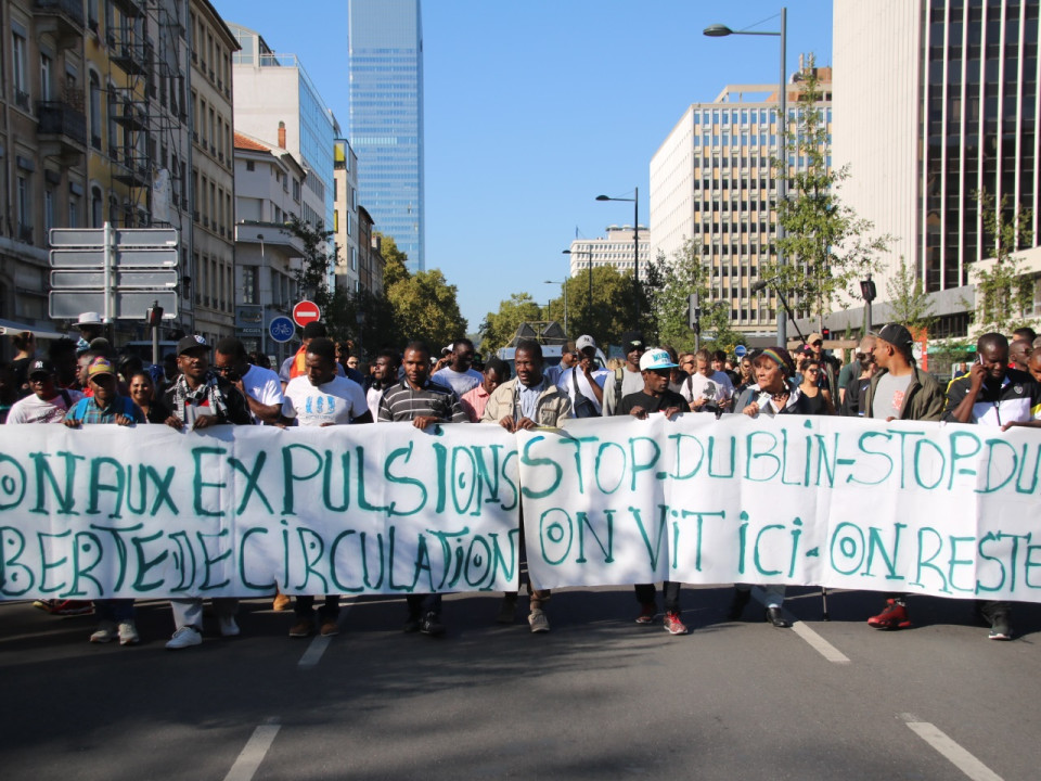 200 personnes manifestent à Lyon contre la procédure de Dublin