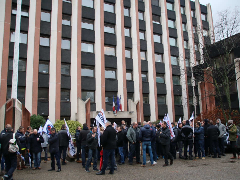 Les policiers de nouveau mobilisés à Lyon contre la haine anti-flic