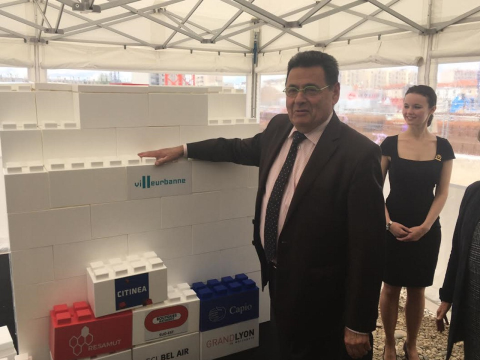 Pose de la première pierre du Médipôle Lyon-Villeurbanne