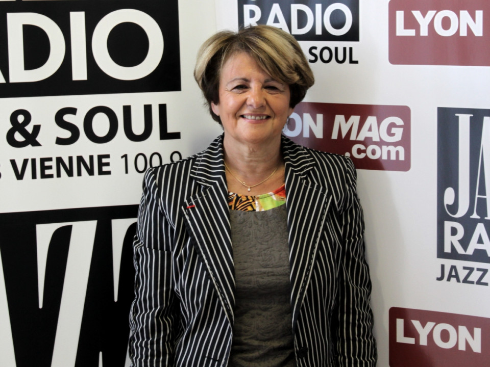 Michèle Vianès de Regards de Femmes : "Abolir la prostitution? On débarque!"