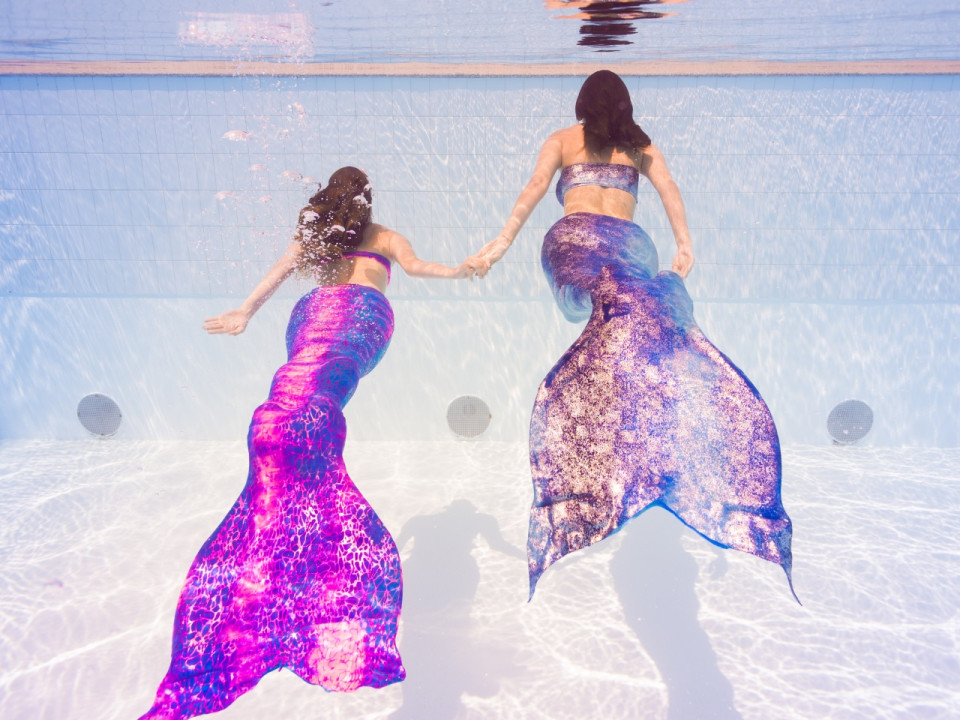 Meyzieu : des cours pour apprendre à nager comme une sirène !