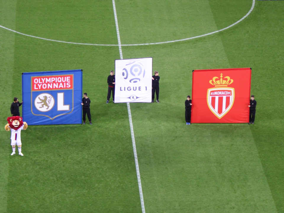 OL-ASM: des supporters mon&eacute;gasques veulent porter plainte contre les forces de l'ordre