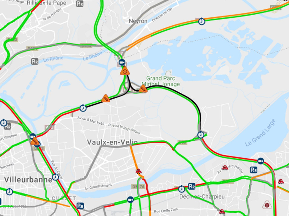 Accident au Nœud des Iles : l'A46 rouvre sur une voie