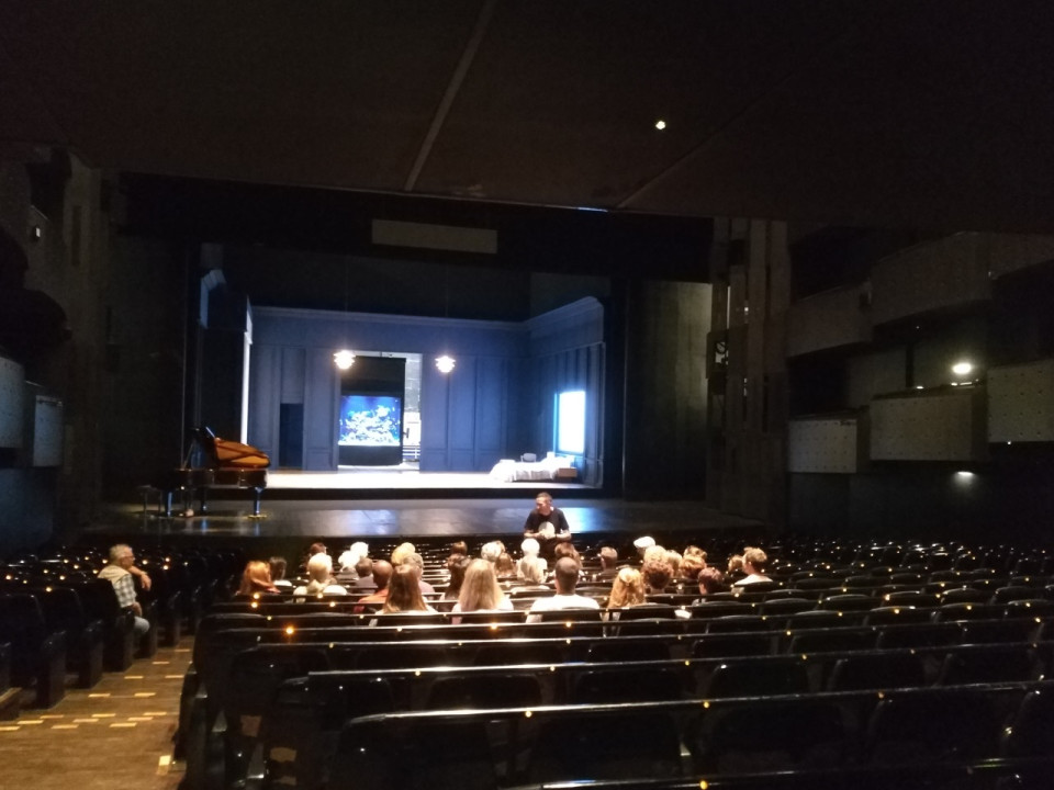 Condamné pour discrimination, le directeur du ballet de l'opéra de Lyon licencié