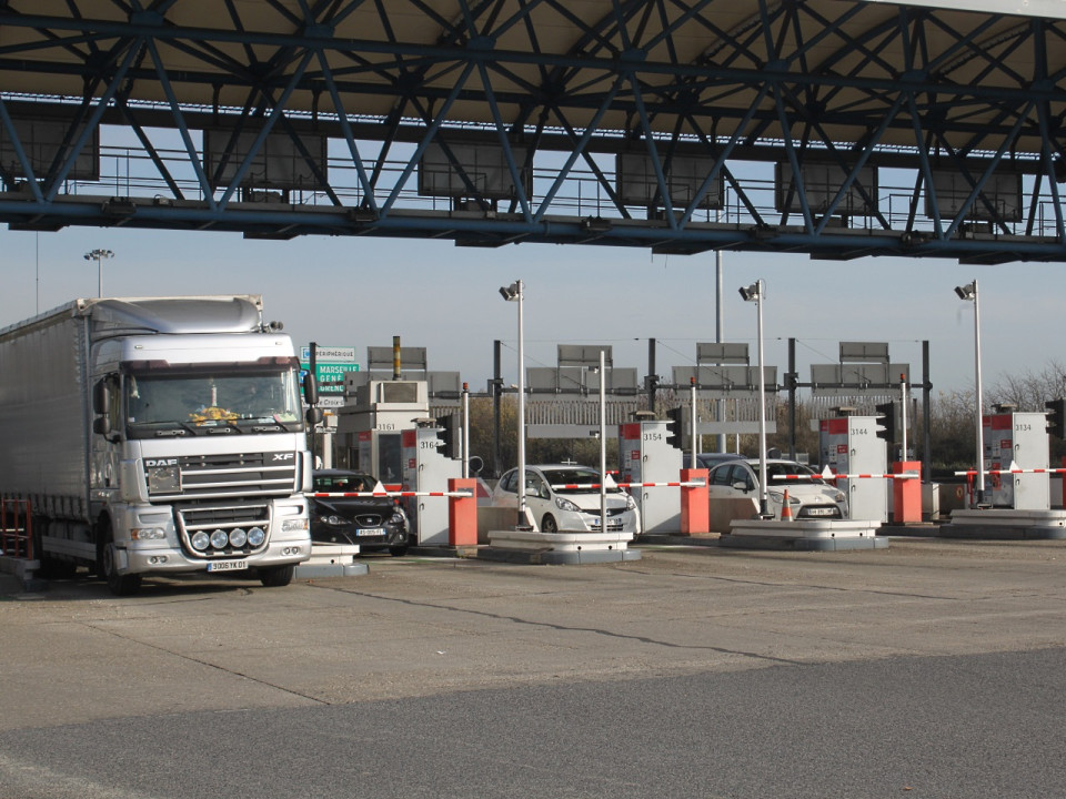 Une opération péage gratuit organisée par les cheminots au sud de Lyon