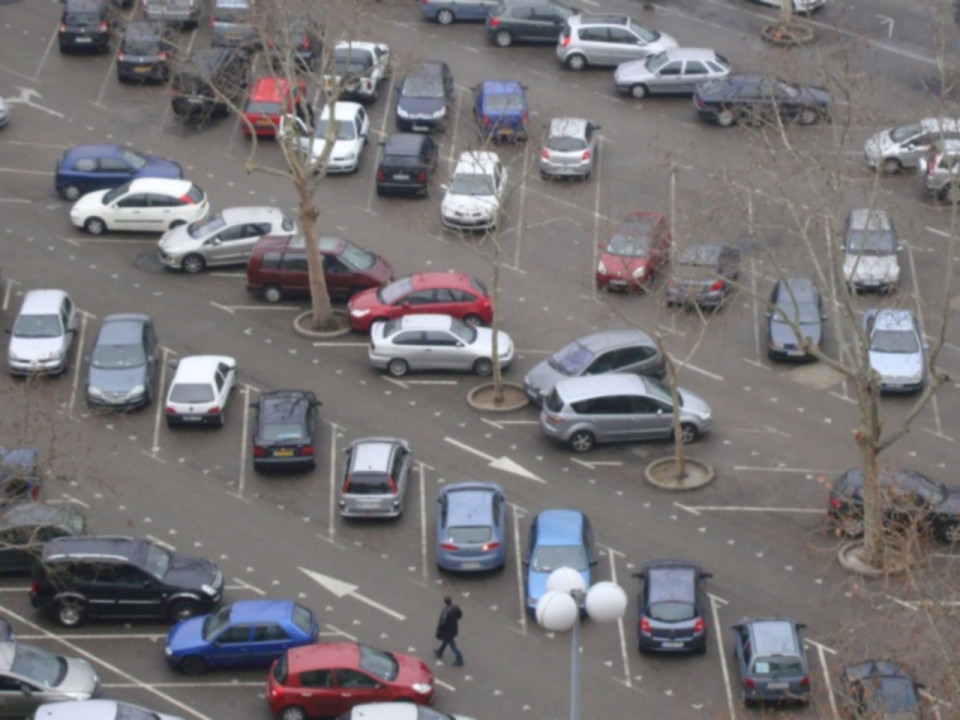 Villeurbanne : le nombre de places de stationnement payant va doubler