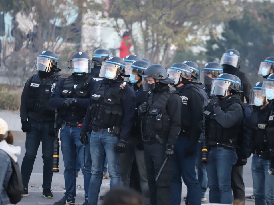 Manif contre la loi Sécurité globale à Lyon : 23 policiers blessés, sept manifestants interpellés