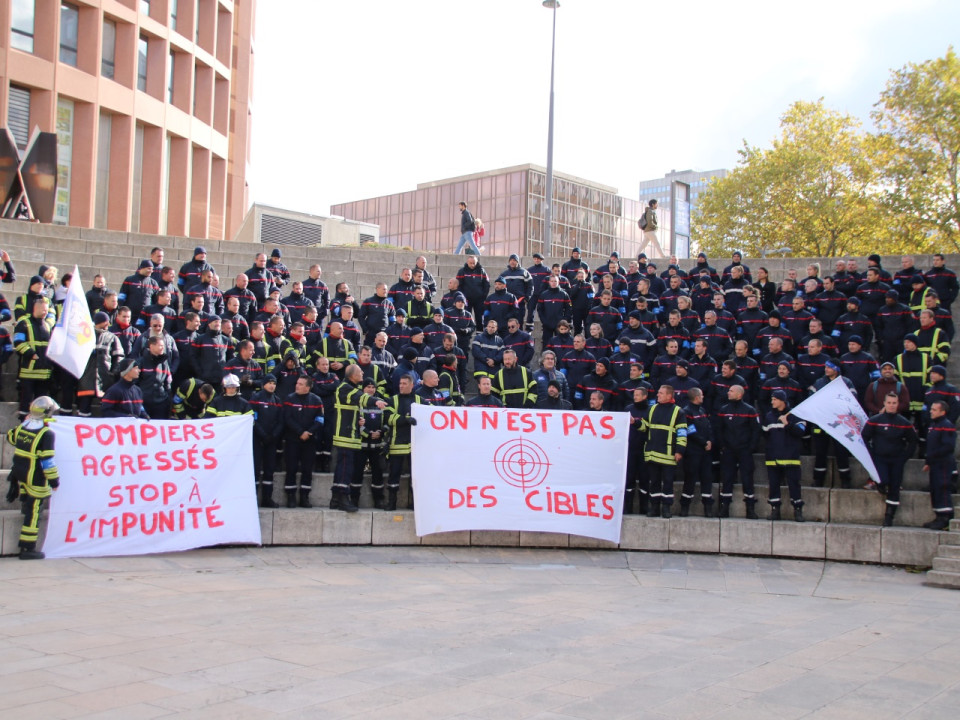Les agressions de pompiers en hausse en Auvergne-Rhône-Alpes !