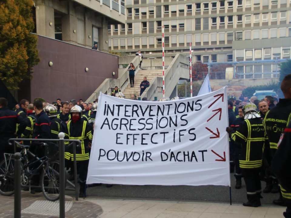 Les pompiers en grève cet été dans le Rhône ?