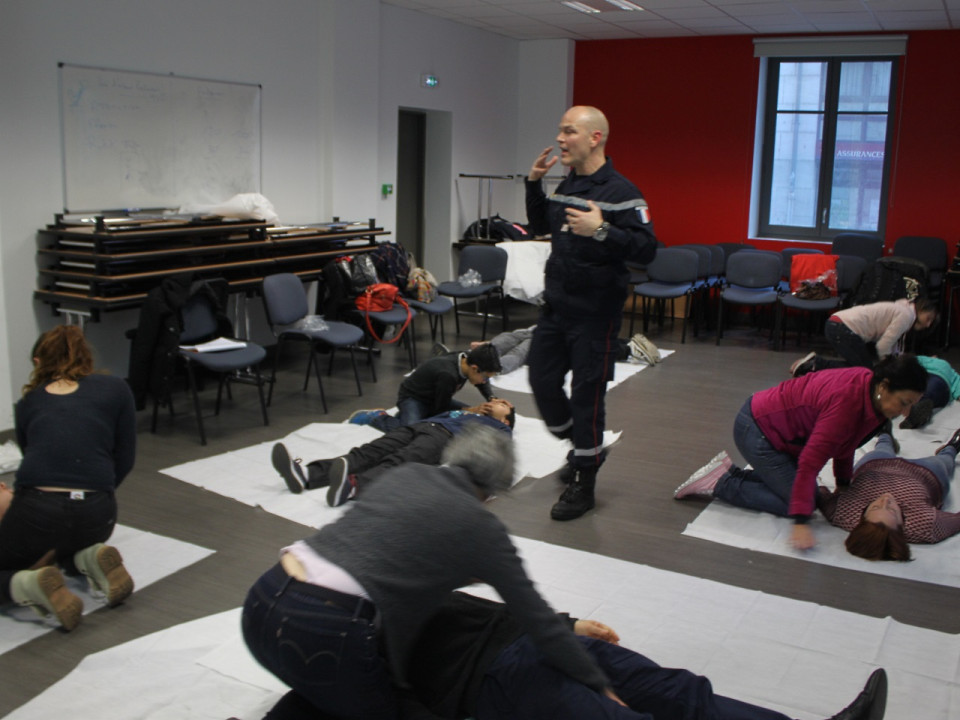 "Il y a des gestes qui sauvent" : dernier week-end pour s’initier dans le Rhône