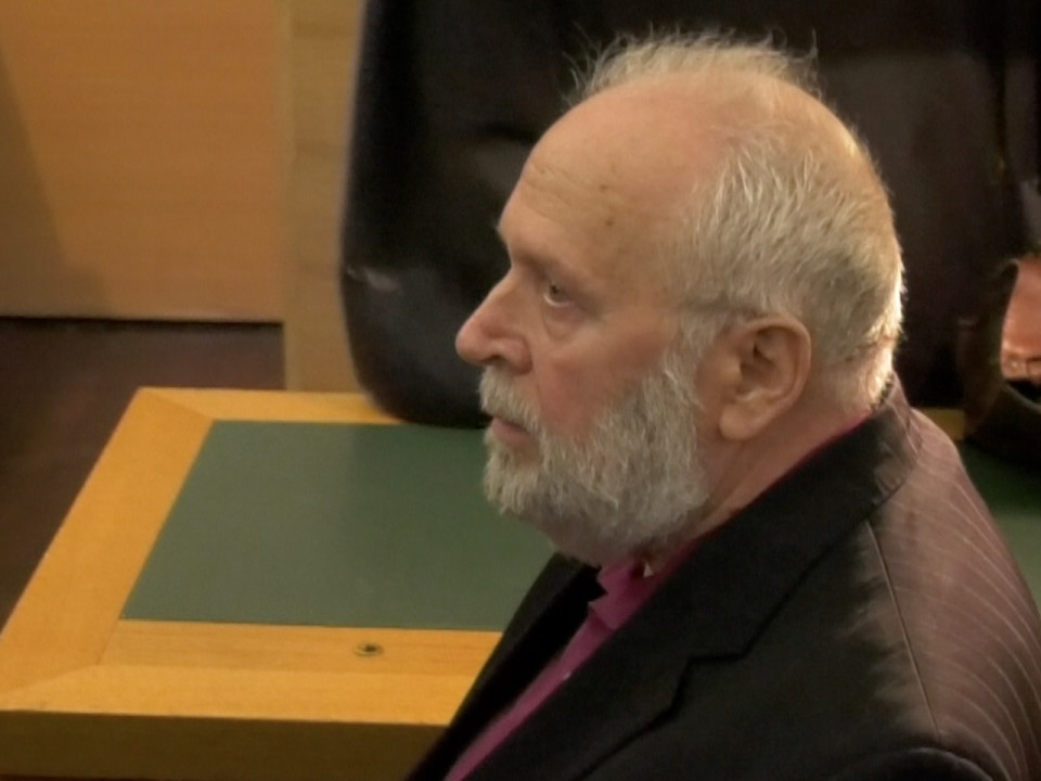 Procès Preynat : 8 ans de prison ferme "au minimum" requis à l'encontre de l'ancien prêtre