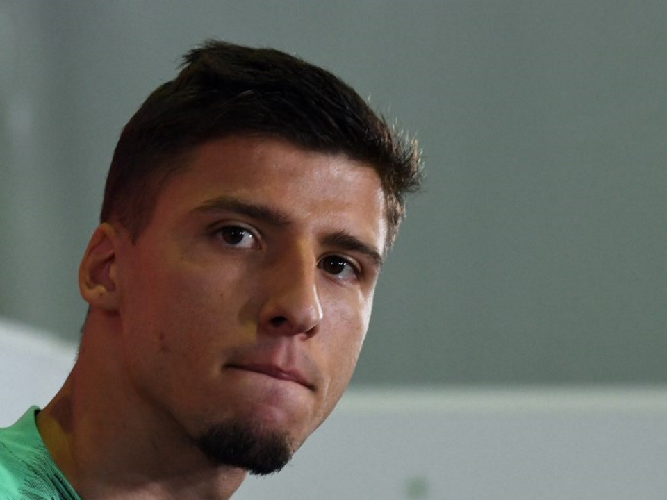 Ruben Dias prolonge avec Benfica et ne viendra donc pas &agrave; l'OL