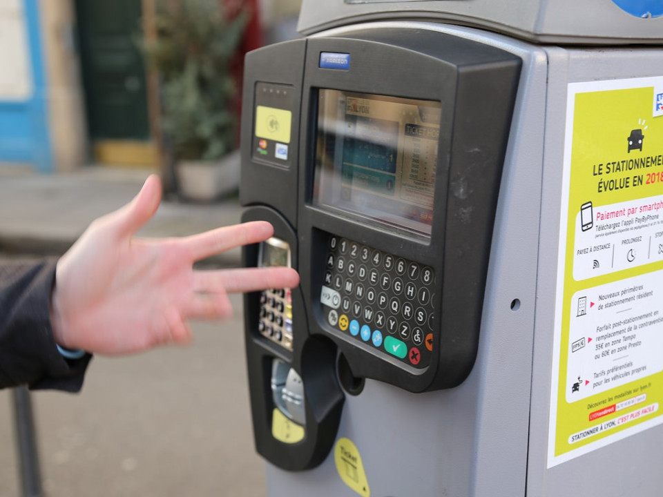 3 665 places payantes de plus à partir de ce lundi à Lyon