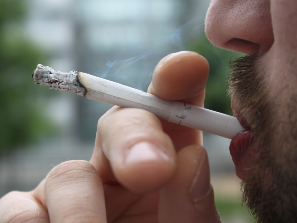 Journée mondiale sans tabac : "Quand un jeune se met à fumer, il en a pour 20 ans"