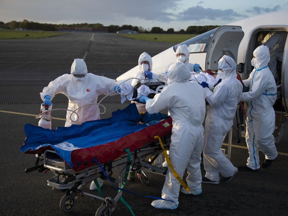 Covid-19 : les transferts de patients s'accélèrent dans le Rhône