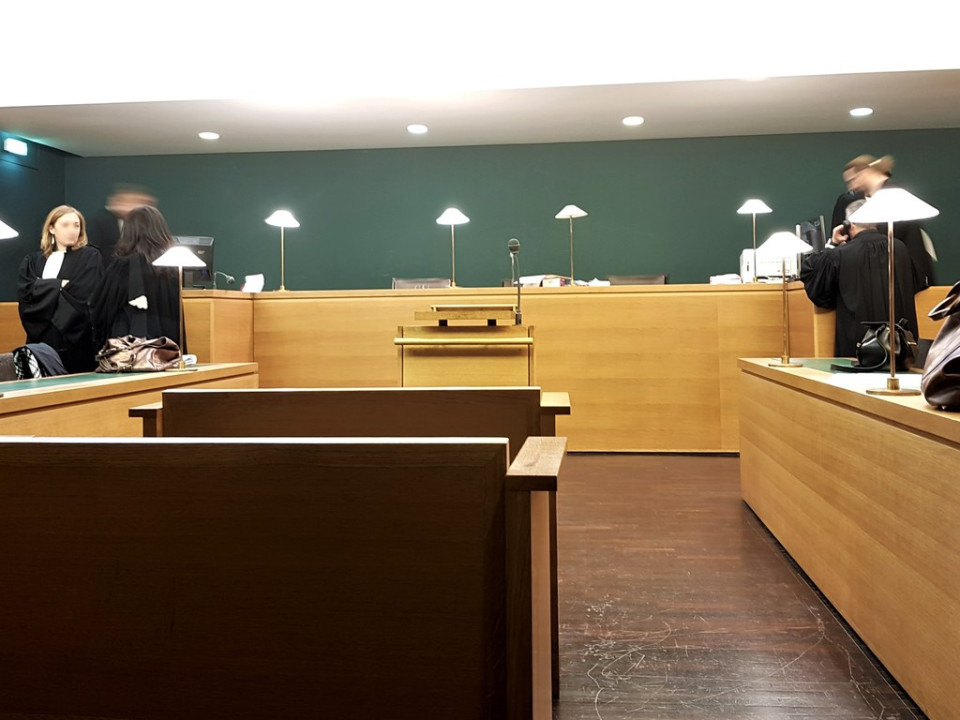 "Un véritable confinement des droits de la défense" : le Barreau de Lyon écrit à la Garde des Sceaux