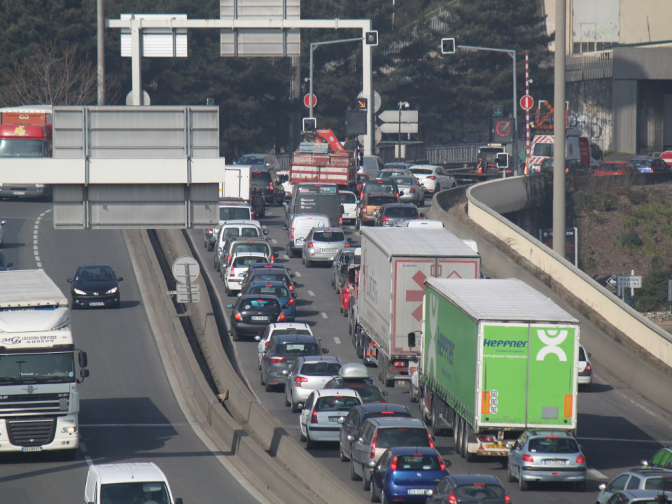 Vacances de Noël : un nouveau week-end chargé sur les routes