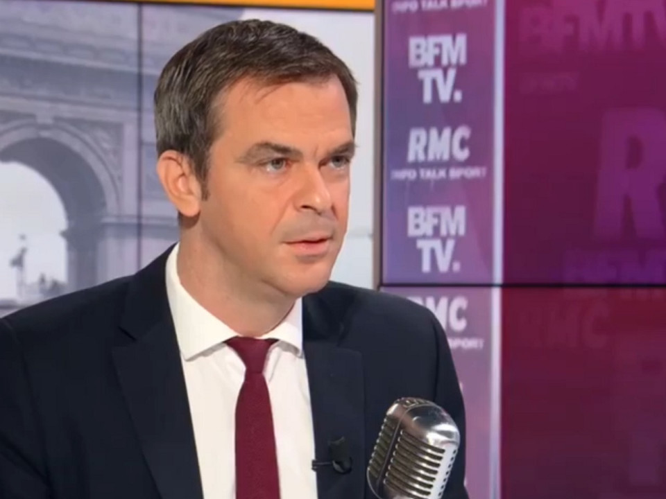 Dépistage massif dans la région : Olivier Véran dénonce "un effet d'annonce" de Laurent Wauquiez