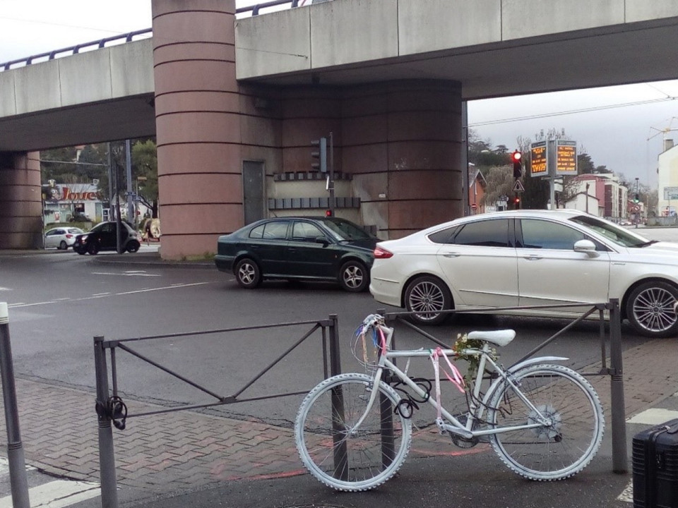 Cycliste mortellement renversé à Vaulx-en-Velin : une marche blanche organisée ce dimanche