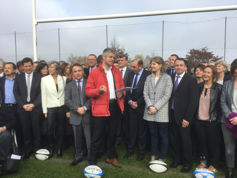 Régionales : Laurent Wauquiez présente ses listes dans un contexte plus difficile