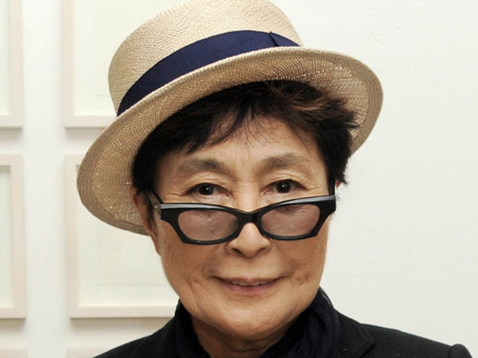 Malgré sa grippe, Yoko Ono confirme sa venue à Lyon