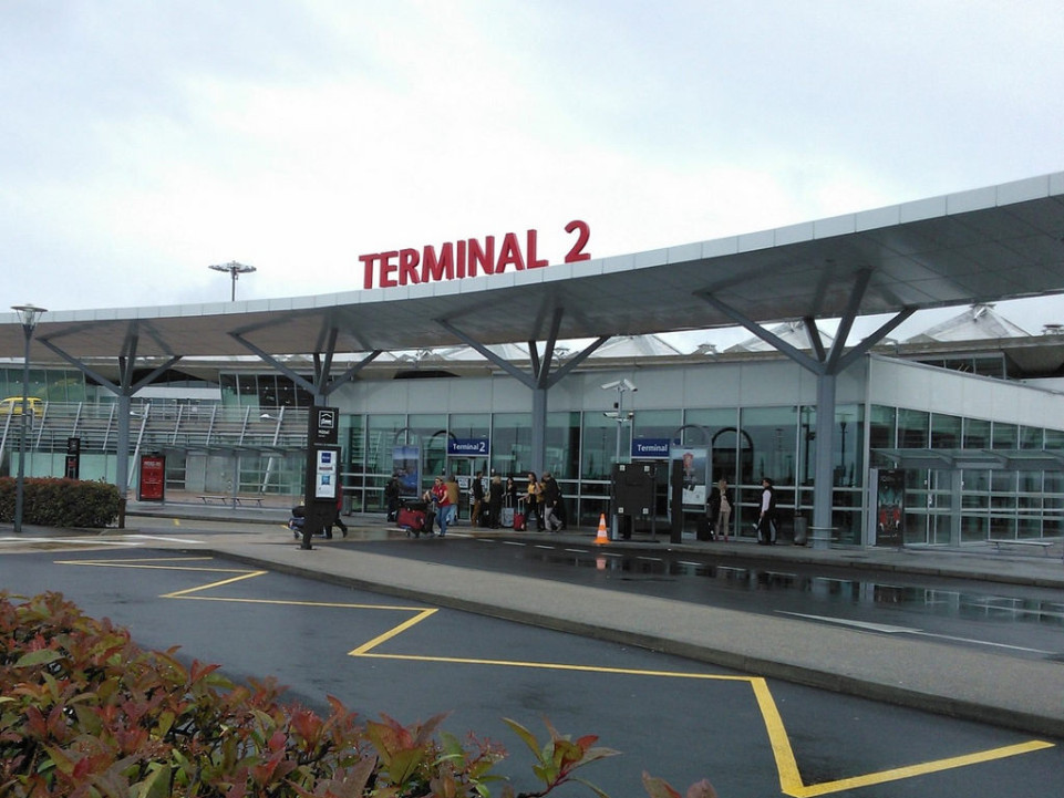 Aéroport St Exupéry : les délais de contrôle sont trop longs, les passagers ratent leur avion