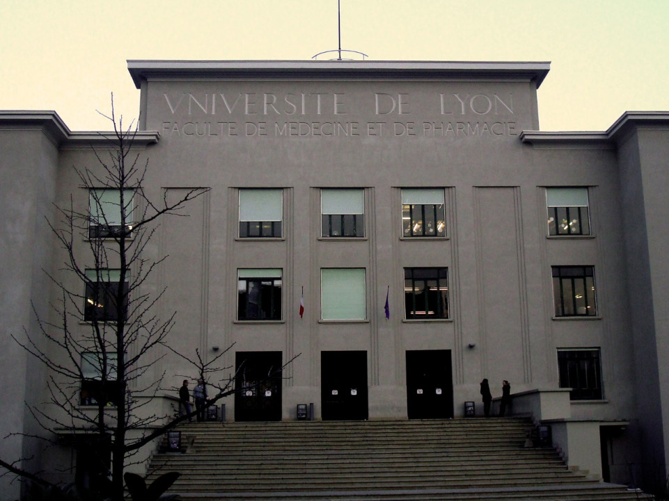 Triche au concours d’entrée de médecine de Lyon : deux personnes mises en examen
