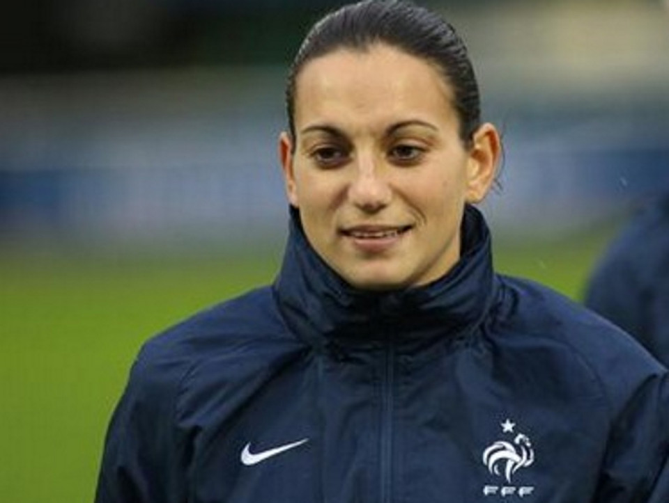 Aur&eacute;lie Kaci (OL f&eacute;minin) victime d'une rupture du ligament crois&eacute;
