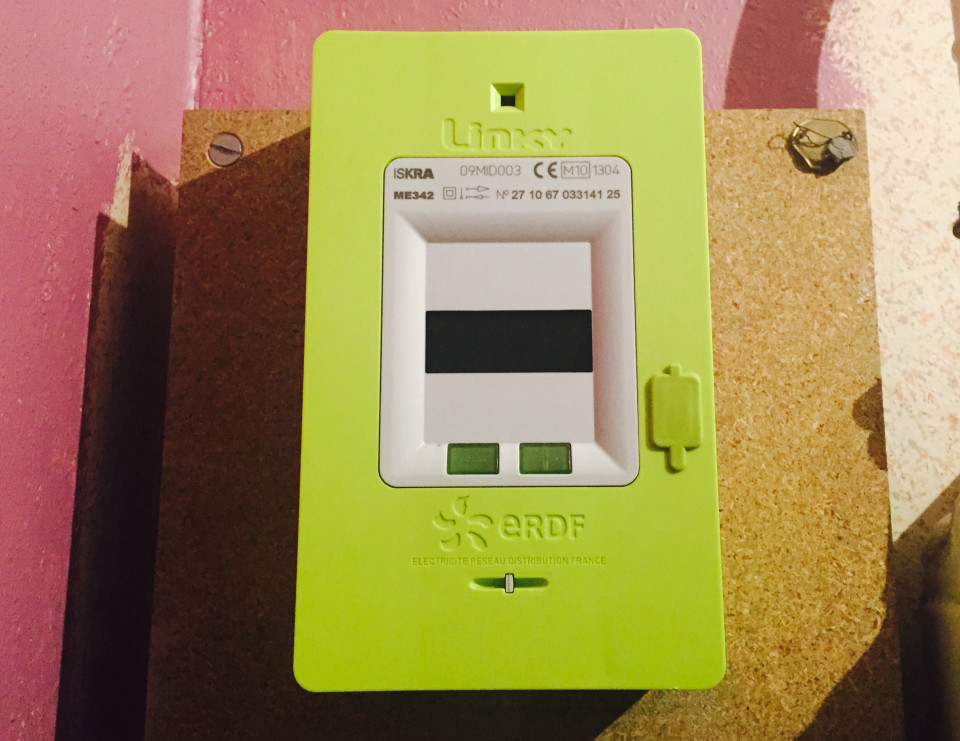 Privé de chauffage et d'électricité, ce couple de Vénissians passe le pire Noël de leur vie