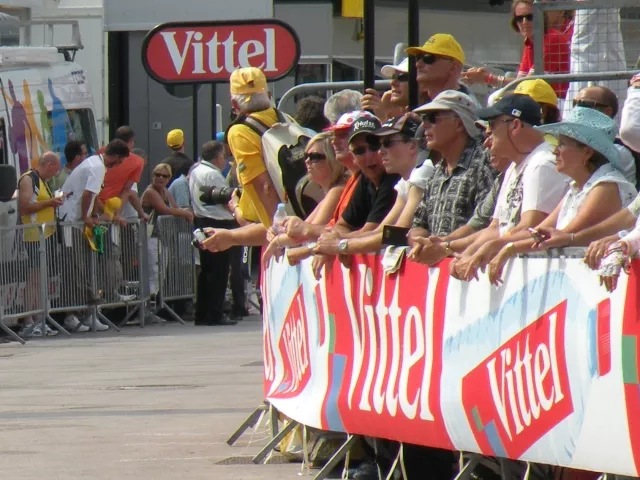 Tour de France &agrave; Lyon : quelle est la meilleure place pour voir passer la course ?